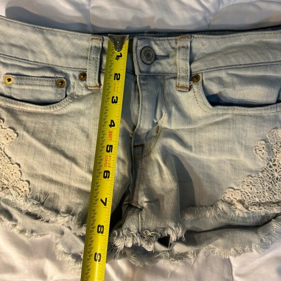 American Eagle Shorts Size 0 Embroidery - Picture 5 of 7